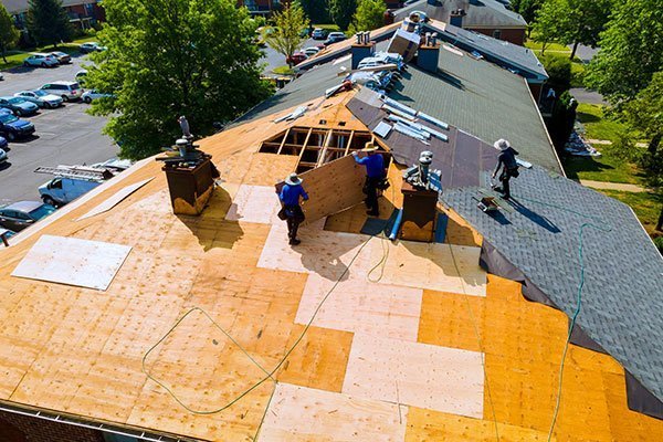 replace-old-asphalt-bitumen-shingles-on-a-house-ro-2024-08-27-14-22-39-utc.jpg replace-old-asphalt-bitumen-shingles-on-a-house-ro-2024-08-27-14-22-39-utc.jpg